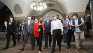 BAKAN YARDIMCISI DEMİRCAN, BATTALGAZİ'DEKİ TARİHİ YERLERİ İNCELEDİ