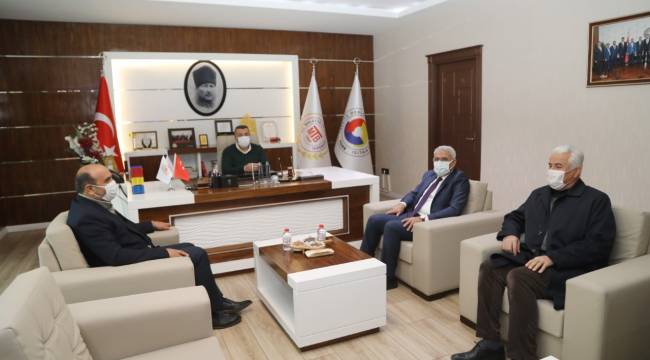 BAŞKAN GÜDER: "MALATYA TİCARET BORSASI KAYISI'MIZIN SAHİBİDİR"