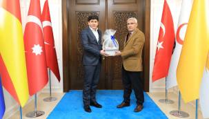 ALBAYRAK MEDYA GRUBUNDAN BAŞKAN GÜDER'E HİZMET ÖVGÜSÜ