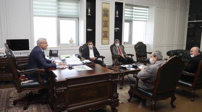  BAŞKAN GÜDER'DEN GENÇLİK YATIRIMLARI İSTİŞARESİ