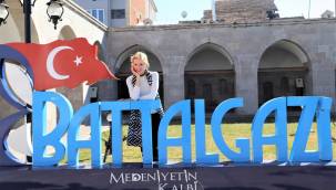 ELLES: "TARİH, BATTALGAZİ'YE BİRÇOK MİRAS BIRAKMIŞ"