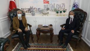  TÜRKMEN DOSTU BAŞKAN GÜDER'E TEŞEKKÜR ZİYARETİ