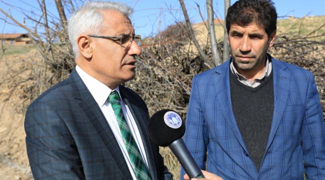 BAŞKAN GÜDER, BATTALGAZİ'DEKİ SORUNLARI ÇÖZÜMSÜZ BIRAKMIYOR KARABAĞLAR MAHALLESİNDEKİ 100 HANENİN SORUNU ÇÖZÜME KAVUŞUYOR