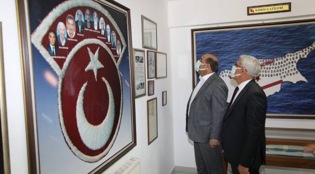 BAŞKAN GÜDER'DEN 18 MART'TA ANLAMLI ZİYARET