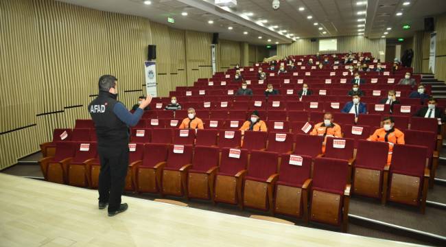  BATTALGAZİ BELEDİYESİ PERSONELİNE AFET EĞİTİMİ VERİLDİ