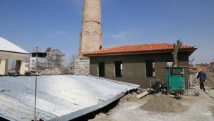  BATTALGAZİ'DEKİ TARİHİ MEKANLARDA RESTORASYON ÇALIŞMALARI SÜRÜYOR