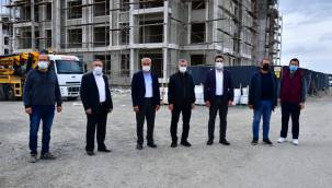 BAŞKAN ÇINAR'IN YENİ DÖNEM VAATLERİNDEN 'YEŞİL TOPSÖĞÜT KONUTLARI' HIZLA YÜKSELİYOR