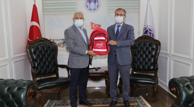 BAŞKAN GÜDER, AFAD MÜDÜRÜ TÜRKER'İ KONUK ETTİ