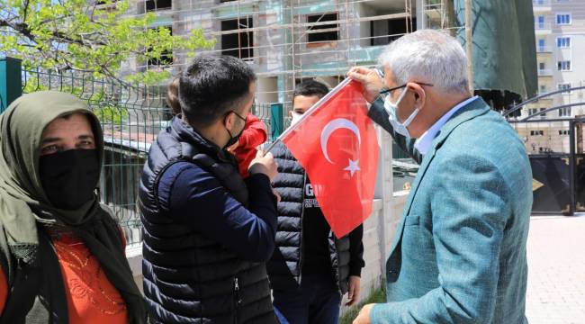 BAŞKAN GÜDER'DEN ANLAMLI ZİYARET