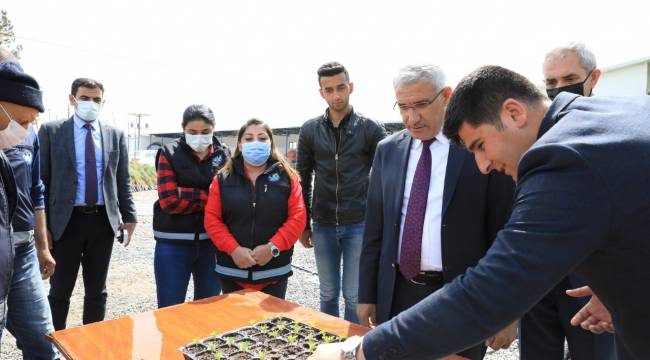  BAŞKAN GÜDER: "HER MEVSİMDE İLÇEMİZİN GÜZELLİĞİNE GÜZELLİK KATIYORUZ"