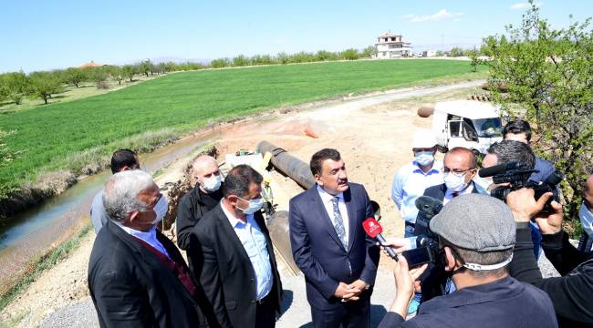 Batı Kollektörü Sivasyolu Tepeköy Yatay Sondaj Çalışmalarını İnceleyen Gürkan;