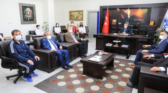  FEDERASYON BAŞKANI ÖZMEKİK'TEN BATTALGAZİ BELEDİYESİ'NE TEŞEKKÜR ZİYARETİ