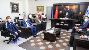  FEDERASYON BAŞKANI ÖZMEKİK'TEN BATTALGAZİ BELEDİYESİ'NE TEŞEKKÜR ZİYARETİ