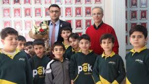 Türkiye Harpmalülü Gaziler Şehit Dul ve Yetimleri Derneği Malatya ŞubesiBaşkanı Mustafa Gözükara'dan 23 Nisan Mesajı