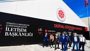  BAŞKAN GÜRKAN, DİJİTAL GÖSTERİM MERKEZİNİ ZİYARET ETTİ