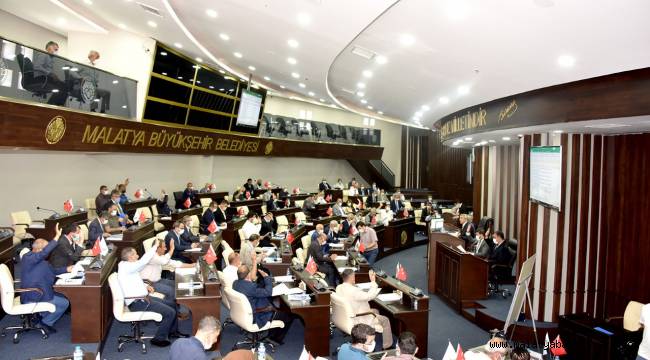 BÜYÜKŞEHİR BELEDİYE MECLİSİNDEN KINAMA