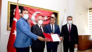 BÜYÜKŞEHİR MEYDAN KARŞILIĞINDA MİLLİ EĞİTİME OKUL ALANI BAĞIŞLADI