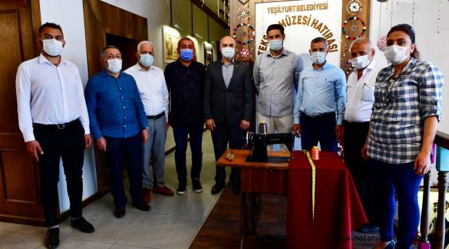 KAYMAKAM GÜLENÇ İLE BELEDİYE BAŞKANI ÇINAR, TARİHİ YEŞİLYURT KONAKLARINDA Kİ MÜZELERİ İNCELEDİ