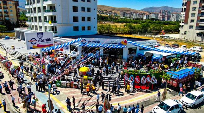 ESENLİK, 39. ŞUBESİNİ ÇİLESİZ MAHALLESİNDE AÇTI