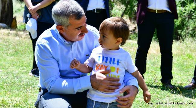 YEŞİLYURT'TA 5 HAZİRAN DÜNYA ÇEVRE GÜNÜ NEDENİYLE DOĞA YÜRÜYÜŞÜ GERÇEKLEŞTİ