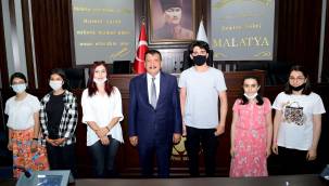 'BABAMA MEKTUP' YARIŞMASININ ÖDÜL TÖRENİ GERÇEKLEŞTİRİLDİ