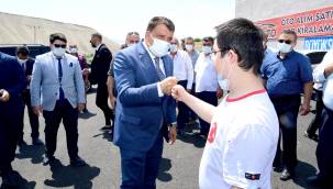 DARENDE SANAYİ ESNAFINDAN BAŞKAN GÜRKAN'A TEŞEKKÜR