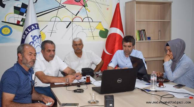 "MAHALLE YÖNETİMİNİN KATILIMCI HALE GETİRİLMESİ" KONULU EĞİTİM PROGRAMI DÜZENLENDİ