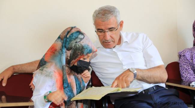  BAŞKAN GÜDER, KUR'AN KURSU ÖĞRENCİLERİ İLE BİRLİKTE DERSE KATILDI