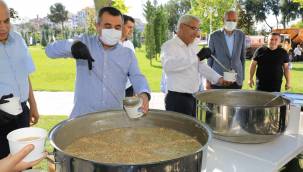 BATTALGAZİ'NİN GÖNÜLLÜ KADINLARINDAN AŞURE İKRAMI