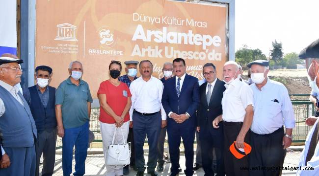  BÜYÜKŞEHİR BELEDİYESİ TARAFINDAN GÖNÜLTAŞ CADDESİ YENİLENİYOR