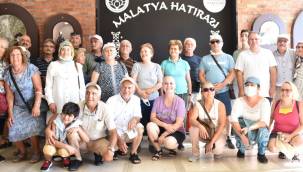 DÜNYA KÜLTÜR MİRASI LİSTESİ'NE GİREN ARSLANTEPE HÖYÜĞÜ  İLK TURİST KAFİLESİNİ AĞIRLADI