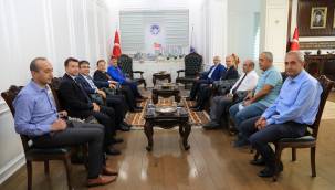 BAŞKAN GÜDER, BALIKESİR'DEN GELEN MİSAFİRLERİ TARİHİ MEKANLARDA AĞIRLADI