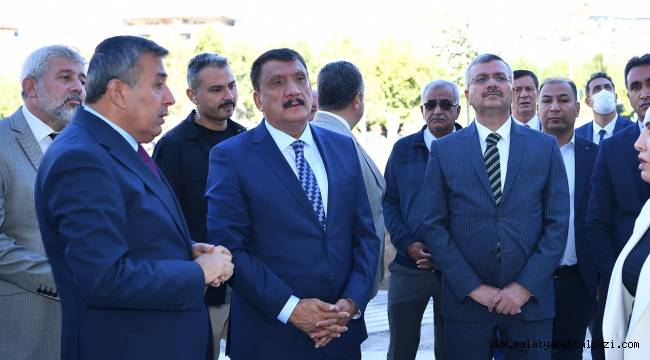 BAŞKAN GÜRKAN KERNEK MEYDANINDA İNCELEMELERDE BULUNDU