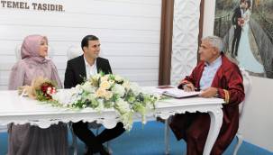 BATTALGAZİ'DE 2021 YILINDA 1058 ÇİFT EVLİLİĞE "EVET" DEDİ