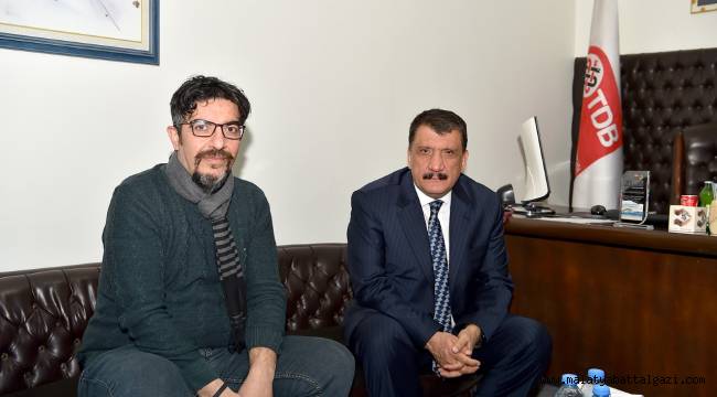 BAŞKAN GÜRKAN'DAN DİŞ HEKİMLERİ ODASI'NA ZİYARET