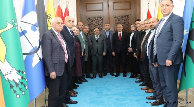 BAŞKAN GÜDER, AK PARTİ GENEL MERKEZ YEREL YÖNETİMLER BAŞKAN YARDIMCISI VELİ BÖKE'YE SUNUM YAPTI