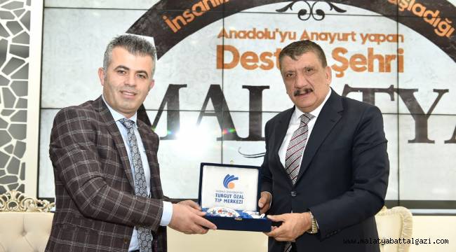 Başkan Gürkan'ı ziyaret eden Başhekim Başkıran,