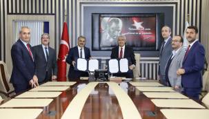  BATTALGAZİ'DEKİ GENÇLER İÇİN PROTOKOL İMZALANDI