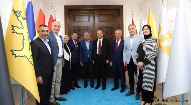 BAŞKAN GÜDER'E AK PARTİ HEYETİNDEN ANLAMLI ZİYARET