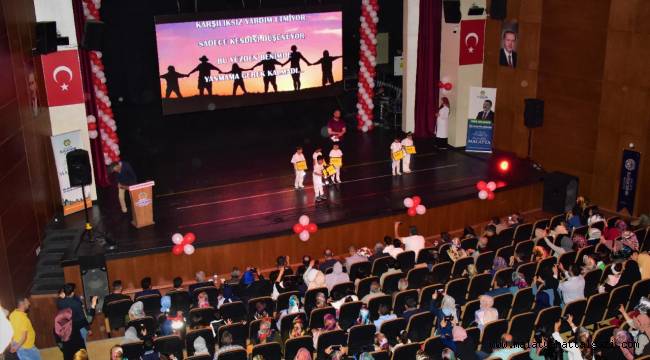 Büyükşehir Belediyesi semt konaklarında eğitim gören 300 öğrenci