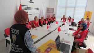 Malatya Emniyeti KADES bilgilendirmelerine devam ediyor