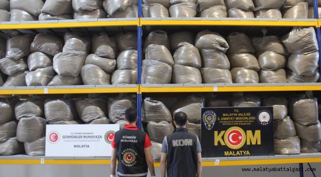 Tütün Kaçakçılığına yönelik Malatya İl Emniyet Müdürlüğüne bağlı KOM Şube Müdürlüğü ekiplerince..