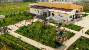 BATTALGAZİ'DEKİ YARI OLİMPİK HAVUZ AÇILIŞ İÇİN GÜN SAYIYOR