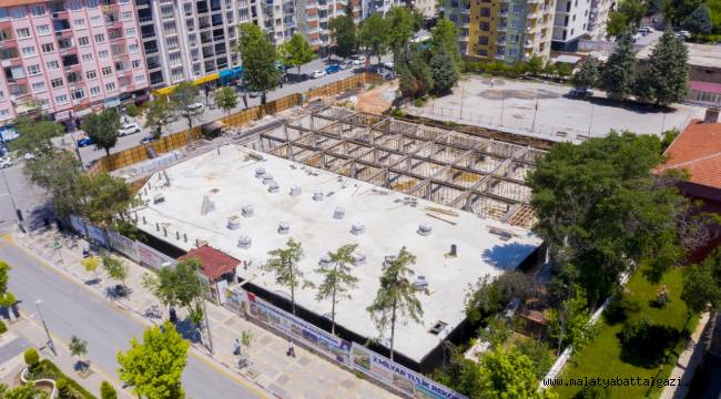 KENT MEYDANI ÇALIŞMALARI DEVAM EDİYOR