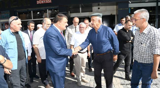 BAŞKAN GÜRKAN AKPINAR ESNAFIYLA BİR ARAYA GELDİ