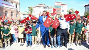 İlköğretim Haftası nedeniyle bir mesaj yayımlayan Başkan Gürkan,