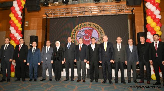 BAŞKAN GÜRKAN, 10 OCAK ÇALIŞAN GAZETECİLER GÜNÜ PROGRAMINA KATILDI